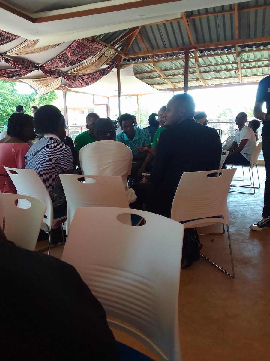 During group discussion at the Ajira coastal Meet-up. This is a nice platform as youths are coming together to share their achievements and avenues that can enhance our online working experience #AjiraMashinani #OnlineWorkIsWork #TheFutureWorksOnline
<a href="/AjiraDigital/">Ajira Digital</a>