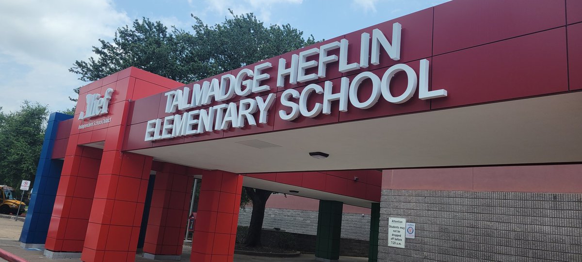 Yesterday, I had the opportunity to meet the staff & students of @HeflinHounds and am excited to serve as Principal for the 24-25 school year.