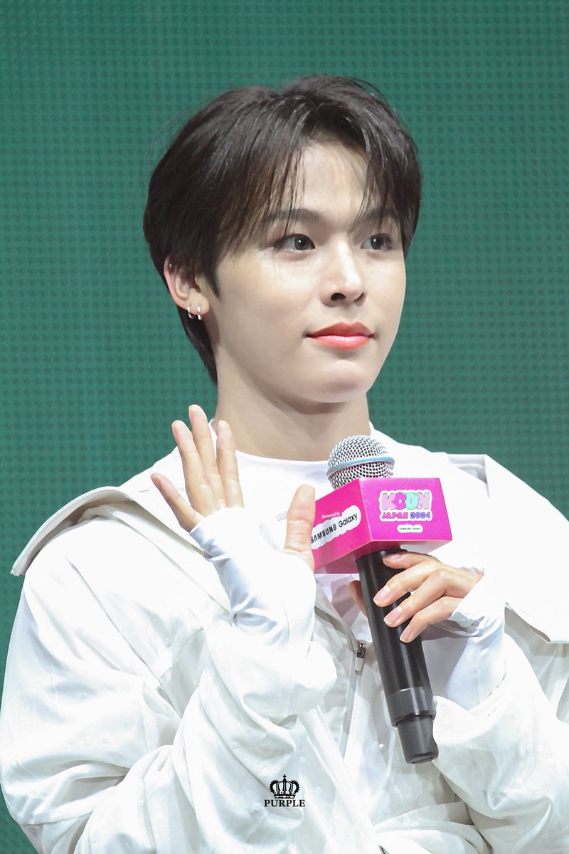 240512 KCON Meet &amp; Greet HQ

머리가 짧아져서 귀엽다ㅠㅠ

 #리쿠 #RIKU #リク
 #NCT  #NCTWISH 
 #KCON2024JAPAN