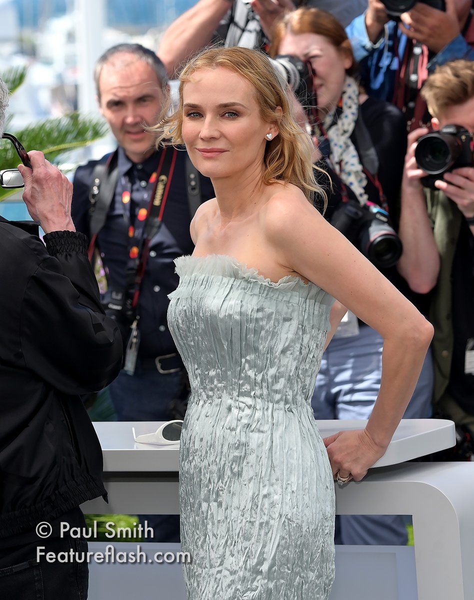 #DianeKruger at “The Shrouds” Cannes 2024 photo call, film director #DavidCronenberg. Photo: Paul Smith / Featureflash.com ⚡️ #TheShrouds #bodyhorror #Cannes2024 #CannesFilmFestival #cannesfilmfestival2024 #movie #film #cinema