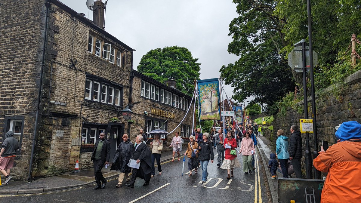 England at its best. Saddleworth whit walks and brass band contest. We need to keep these traditions going. #Saddleworth #BrassBand