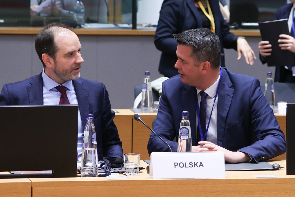 Wiceminister @ignacyn wziął udział w obradach rady #COMPET. Rozmawiano m.in na temat kluczowych założeń polityki przemysłowej #UE na najbliższe lata oraz funkcjonowaniu rynku wewnętrznego. Więcej ➡️ gov.pl/web/rozwoj-tec…