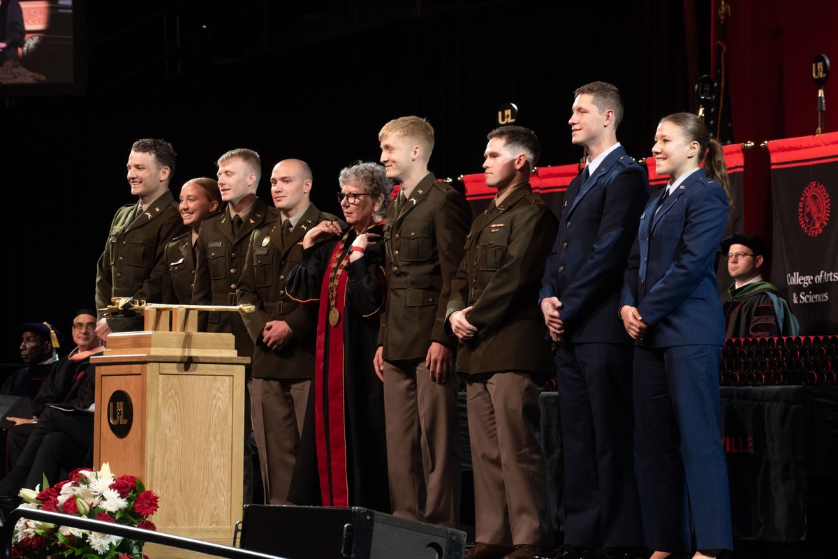 2LT Joshua Walton graduated with a BS in Public Health in May 2024 from @uofl. He was a member of the Cardinal Battalion where he served as the Battalion S1 & Army 10-Miler Team Captain. He assessed into Active Duty @USArmy as an Armor Officer.

#UofLGrads2024 @uoflalumni