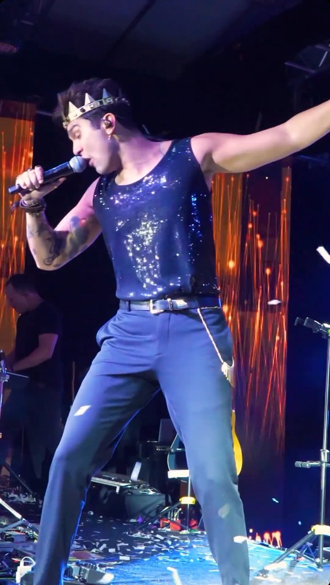 baianinhaadolu's tweet image. O tanto que eu amei esse look ❤️✨