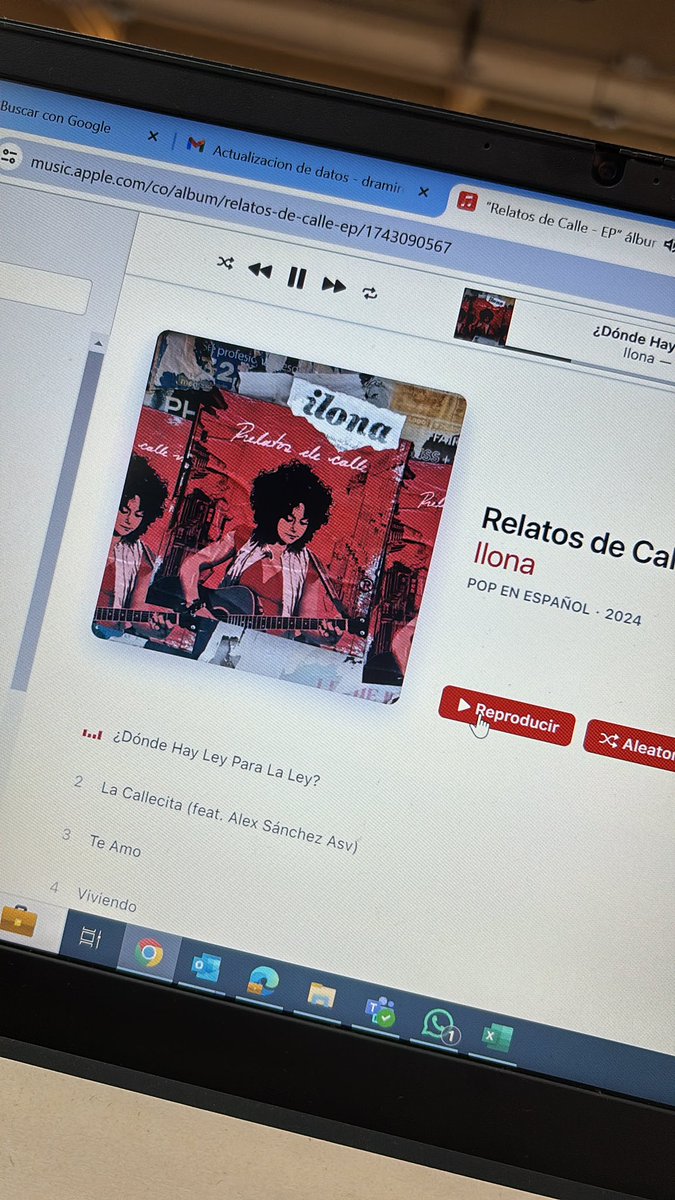 Angeltoy9's tweet photo. Que bueno escucharte de nuevo 😍😍😍😍 @ilonaoficial_  @ilonafcoficial https://t.co/kONLJ6thKb
