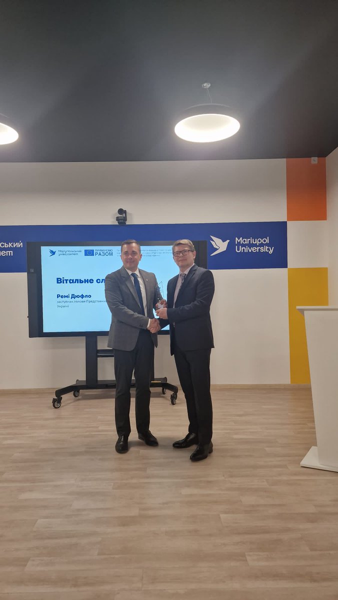 duflot_remi's tweet photo. Today, together with @MTrofymenko, we concluded the 🇪🇺 #Eduspace project, which has helped @mgu_mariupol to reinvent itself as a modern, 🇪🇺 inspired university after the trauma of its exile to #BeautifulKyiv. Results are impressive &amp; bode well for 🇺🇦 future! Because 🇺🇦 will win. https://t.co/uYqCSNrGSo