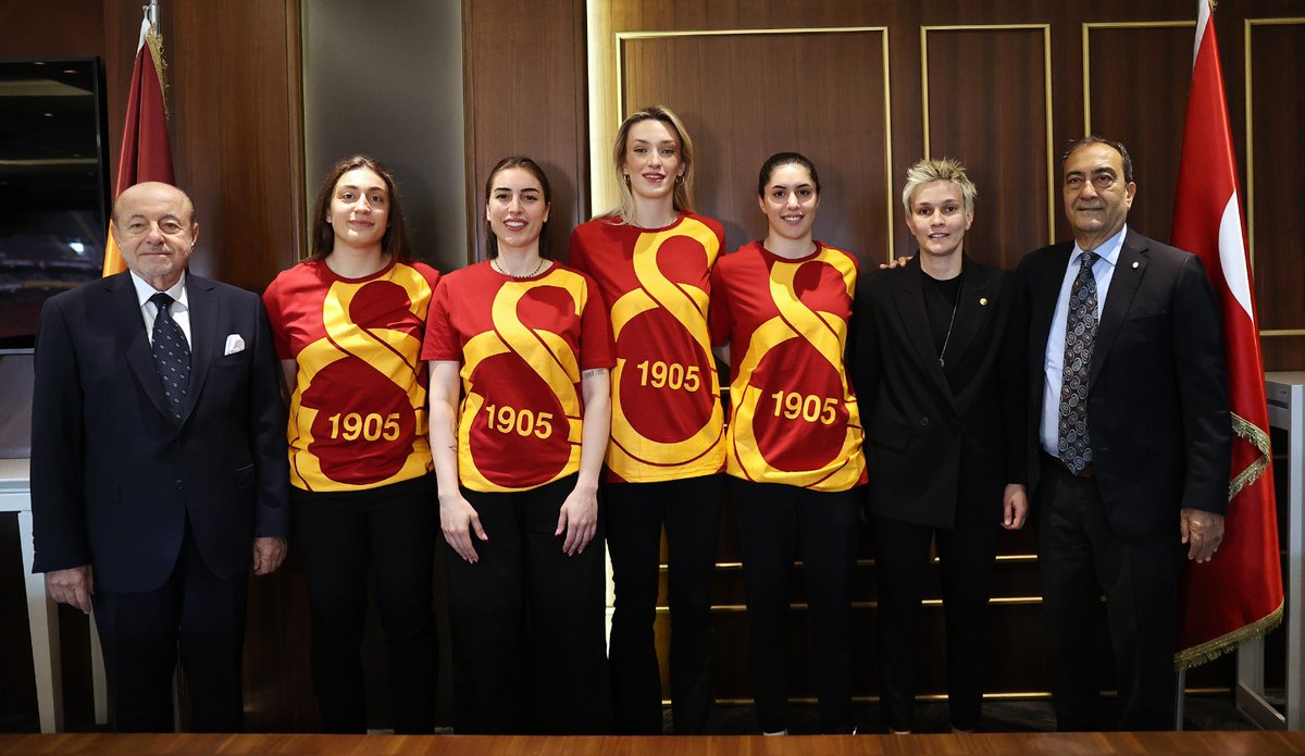 GSBasketbol's tweet photo. ✍️💛❤️ https://t.co/nSmK1QocD0