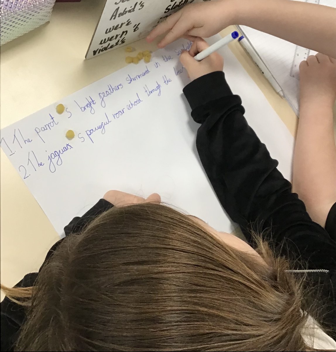 YewClassStLukes's tweet photo. In English we reviewed apostrophes. We added apostrophes to the nouns using pasta (or a-pasta-phres, as Year 4 liked to call them!). https://t.co/6qDjgOr1Q8