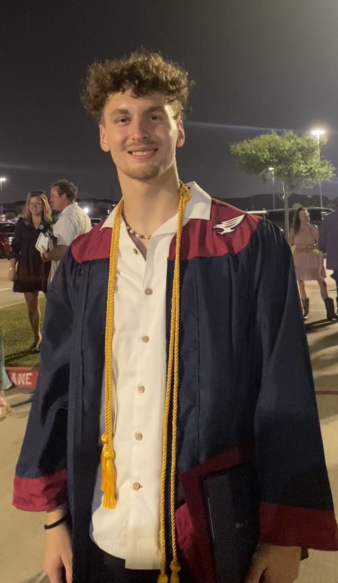 Thank you @TompkinsHS for the last four years educating my son, Justin. I know he’s well prepared to take on his new chapter @RiceUniversity. Great 4 years to be a Falcon!