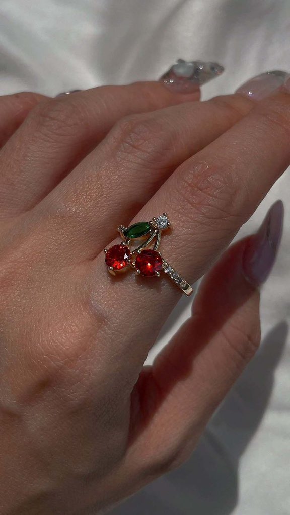 untitledallure's tweet image. cherry ring 🍒