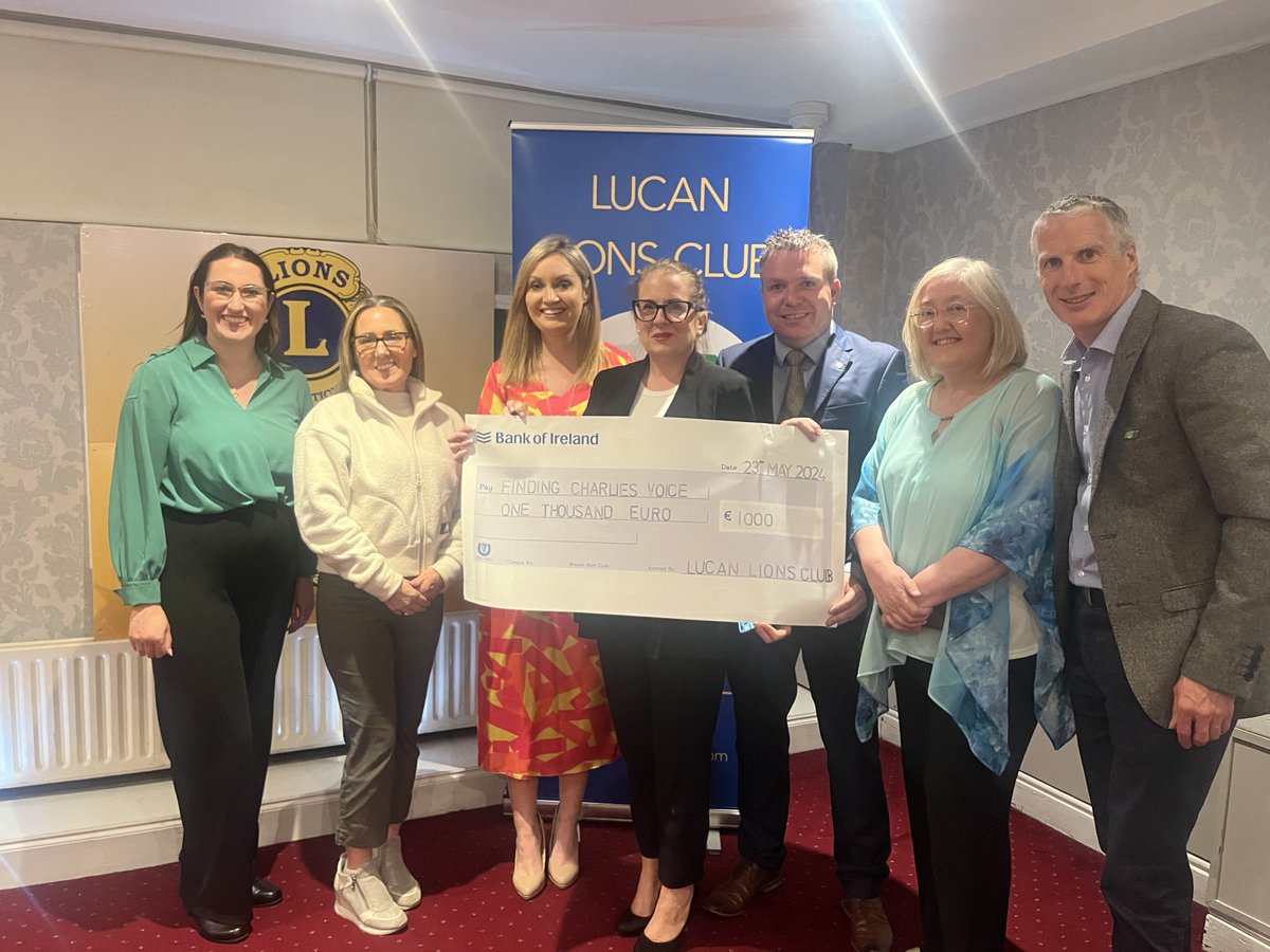 Thanks to the Lucan Lions Club for inviting me and other local representatives to join them for their annual awards night! It was wonderful to see so many local groups and organisations honoured for their service to the community - manifesting the Lions' mission of 'We Serve'.