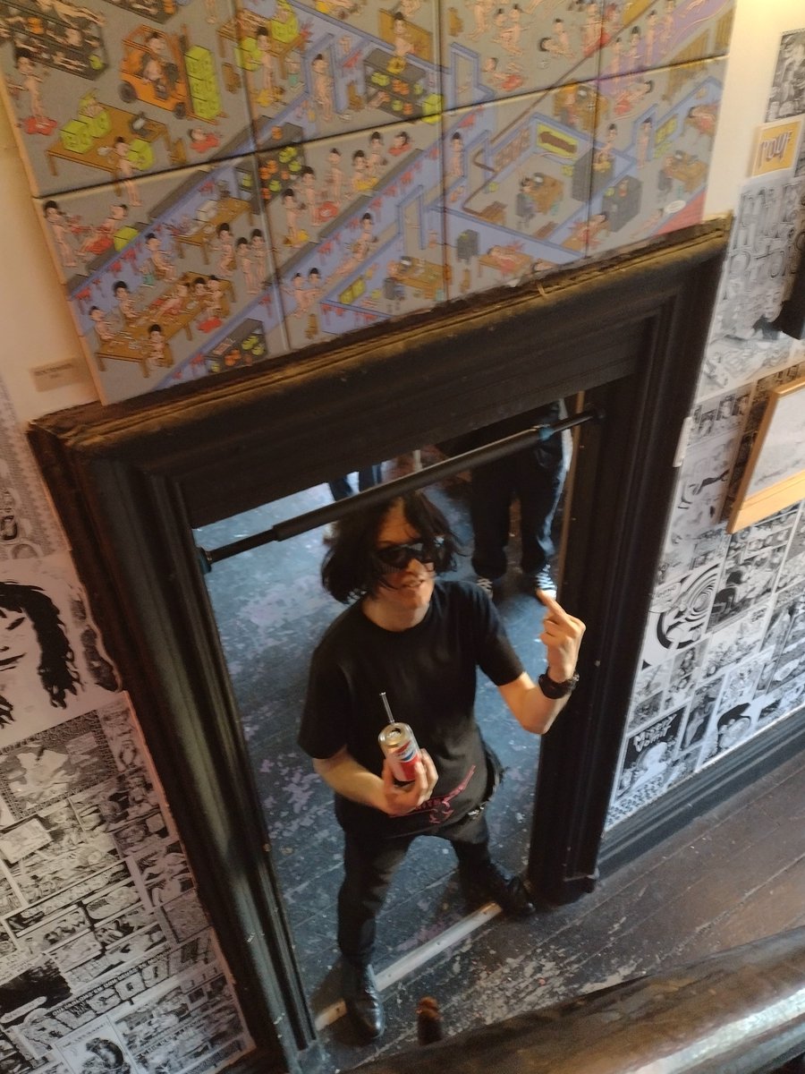 rick trembles tweet media