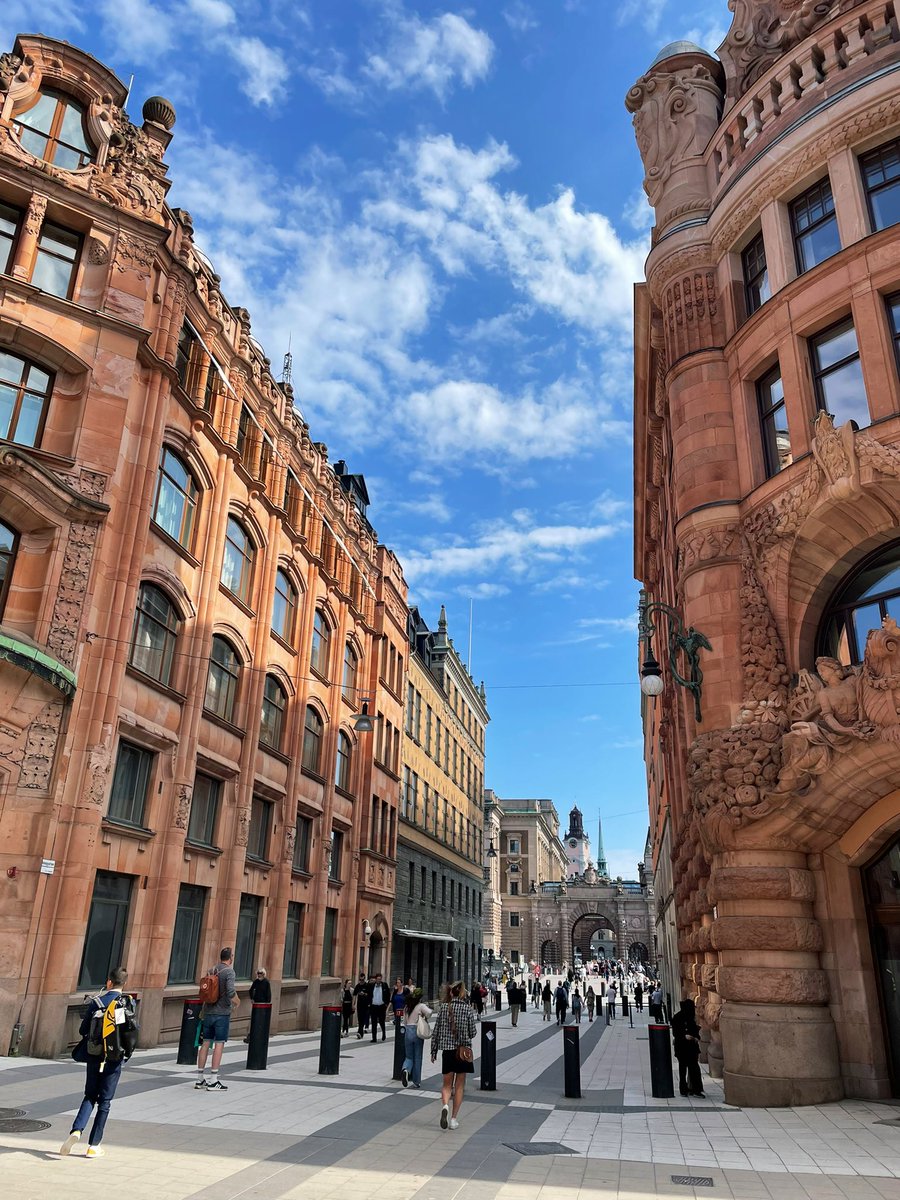 Short trip to Stockholm to present alongside <a href="/TLexercise/">Tommy Lundberg</a> in a symposium on growth/maturity in youth sports at the Swedish Sports Medicine Spring Seminar.

Great turnout and engagement by the audience - thank you for the invitation <a href="/Wuninho/">Tobias Wörner</a>!