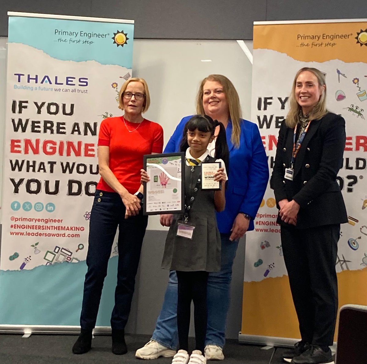 LangsidePri's tweet photo. A fantastic evening at Glasgow University🥳 Our Highly Commended and Winners received their certificates and trophies🤩
#primaryengineer
#STEM https://t.co/us0Bhb2PJ0