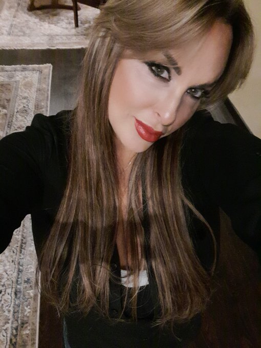 Ok guys went o natural hair color this is my natural and omg im happy with it so thats it.  The pregnancies