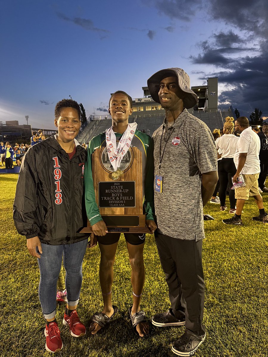 Morcellous “Isaiah” Harris (@thegodcello) on Twitter photo 31 individual points at the state meet
37.59 300 hurdles state champ
10.6 100 meter dash 2nd place
6512 decathlon 3rd place
4th place in long jump
4x100 state champions
<a href="/CoachShaunHarr1/">Coach Shaun Harris</a>
<a href="/johnvarlas/">John Varlas</a>
<a href="/CoachBehnke_LR/">JP Behnke</a> 31 individual points at the state meet
37.59 300 hurdles state champ
10.6 100 meter dash 2nd place
6512 decathlon 3rd place
4th place in long jump
4x100 state champions
<a href="/CoachShaunHarr1/">Coach Shaun Harris</a>
<a href="/johnvarlas/">John Varlas</a>
<a href="/CoachBehnke_LR/">JP Behnke</a>