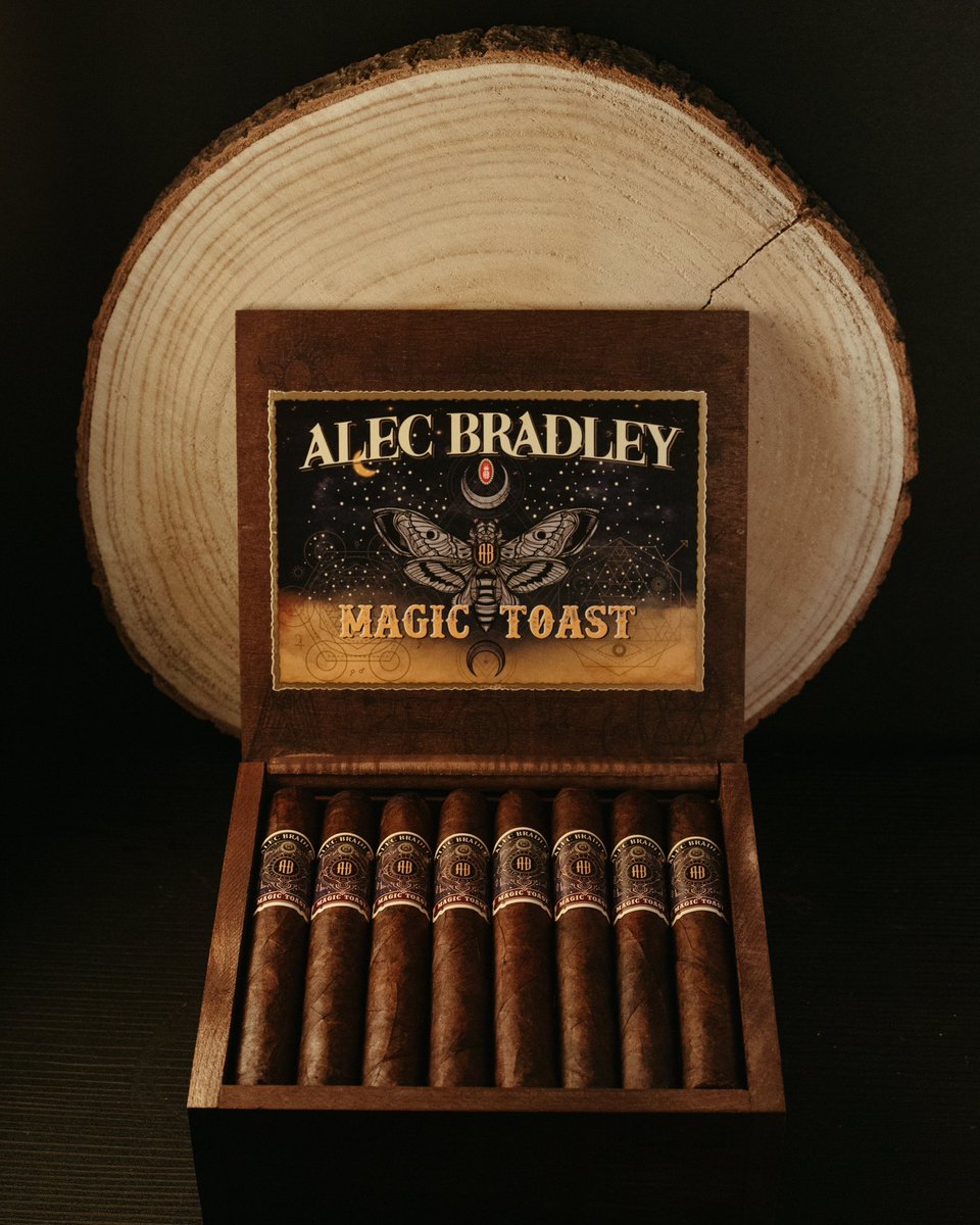Crafted with a beautiful Honduran Maduro wrapper, our Magic Toast delivers a rich and complex smoking experience. When was the first time you smoked a Magic Toast? 
•
•
•
•
•
 #AlecBradley #LiveTrue #AlecBradleyCigars #Sotl #Botl #PSSITA #Cigar #Cigars