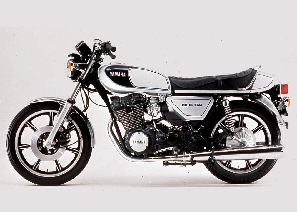 Had a Yamaha poster, back in the day, with all their models on it. The XS750 was the one I lusted after. Any out there amongst us? #classicbikeshows #motorcycle #motorbike #motorcyclelife #classicmotorcycle #classicbike #motorcycleclub #classicmotorcycles #motorbikelife