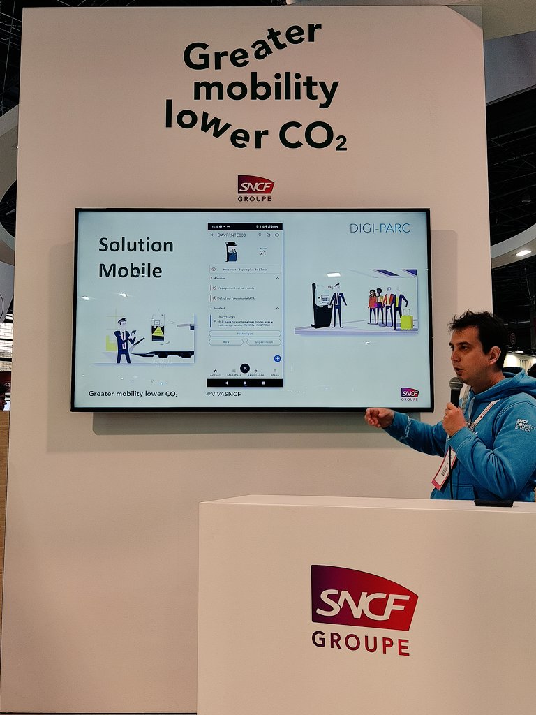 Gerald_SNCF's tweet photo. L'outil #Digiparc répond au besoin des agents 👮♂️ pour la vision des services de distributions 🎰 en gare et les pannes ⚙️ en dehors des tournées terrain, pour une réactivité en temps en réel en mobilité
Maintenance prédictive 🔮
#DataScience #IA
#VivaTech #VivaSNCF
#SNCF #TER https://t.co/0vHIaq7JdQ