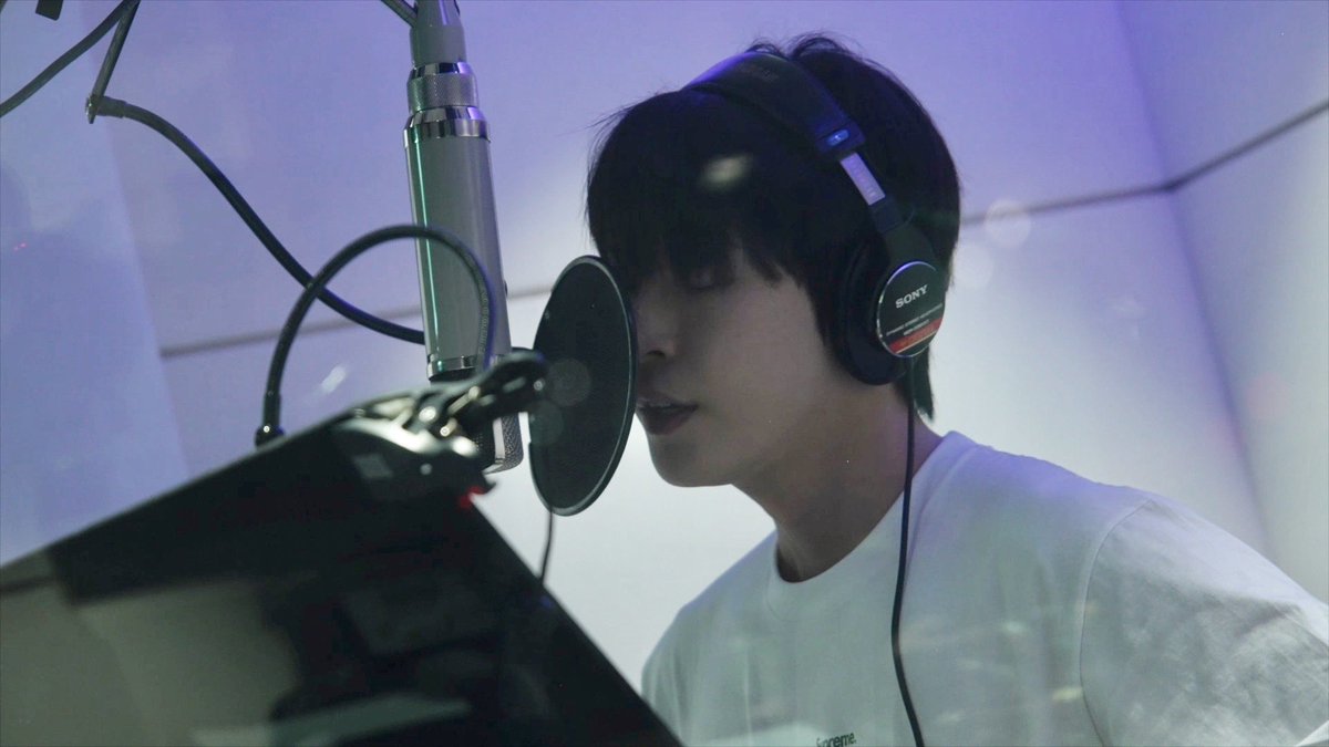 DOYOUNG ‘YOUTH’ Recording Behind the Scenes #2 youtu.be/7jGXKHAYQmg #DOYOUNG #도영 #청춘의포말 #DOYOUNG_청춘의포말 #DOYOUNG_청춘의포말_YOUTH #NCT #NCT127 #Behind