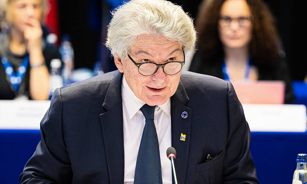 European space industry is ‘vulnerable’, commissioner @ThierryBreton fears (€) researchprofessionalnews.com/rr-news-europe…