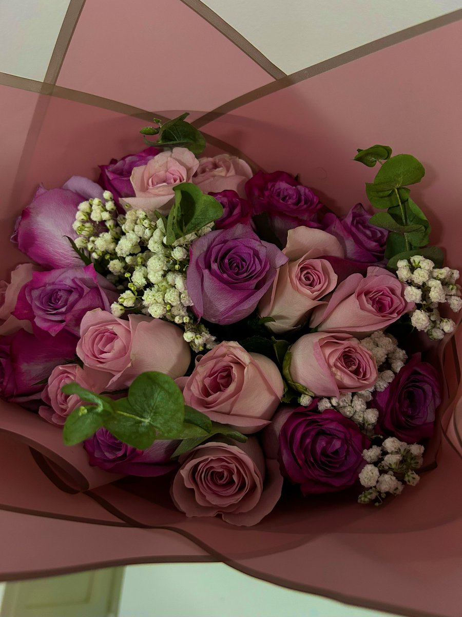 Nonii1971's tweet photo. محظوظة 🩷💜 https://t.co/ZfyZL4LaoK