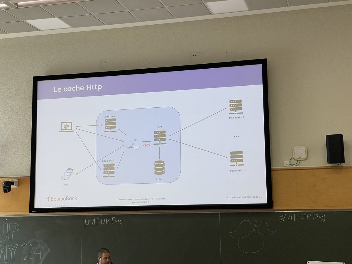 Darkmira tweet media