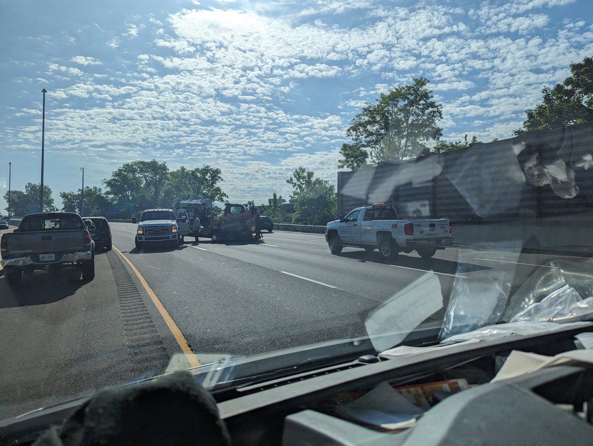 rolandlangner's tweet photo. 95 North just before Long wharf @WTNH https://t.co/AMXdto0lmf