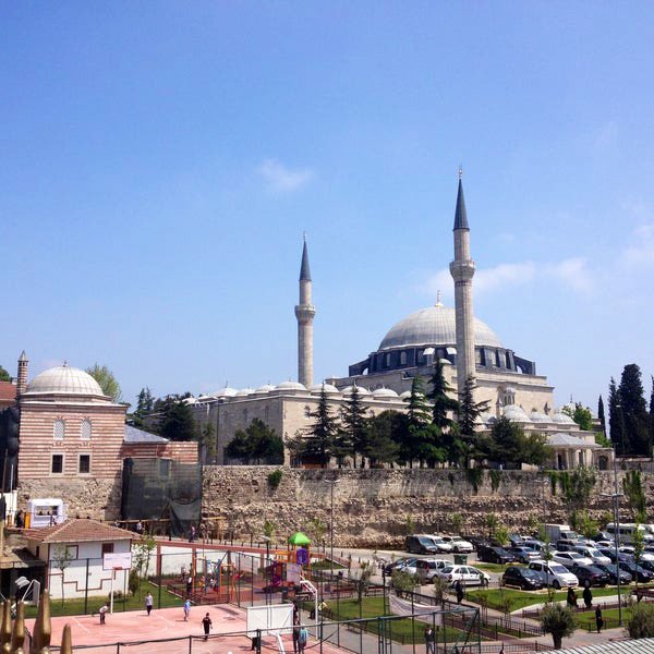 Yavuz Sultan Selim Camii 1908 / 2024