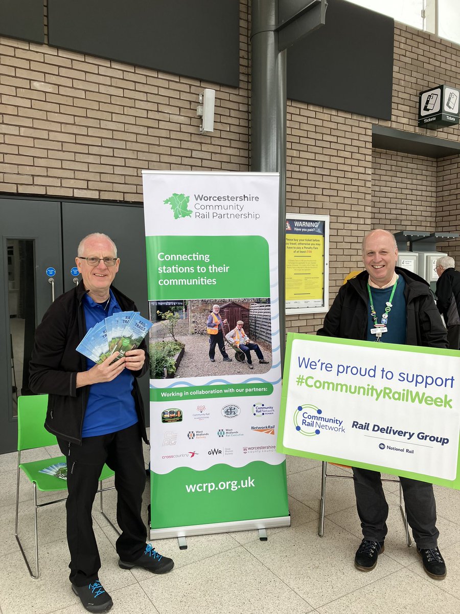 Promoting our Rail Trails at Worcestershire Parkway today for #MorethanaRailway 100 miles of walks available from stations across the county. #CommunityRailWeek #Worcestershire #RailWalks #RamblersGB #Walking
