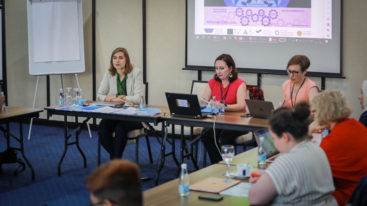 Important discussions at this year's #IPIWoCo with
<a href="/globalfreemedia/">IPI - The Global Network for Independent Media</a> on leveraging technology for healthy information spaces: We have to address media dependencies on big tech and ensure privileges to facilitate access to public interest media.