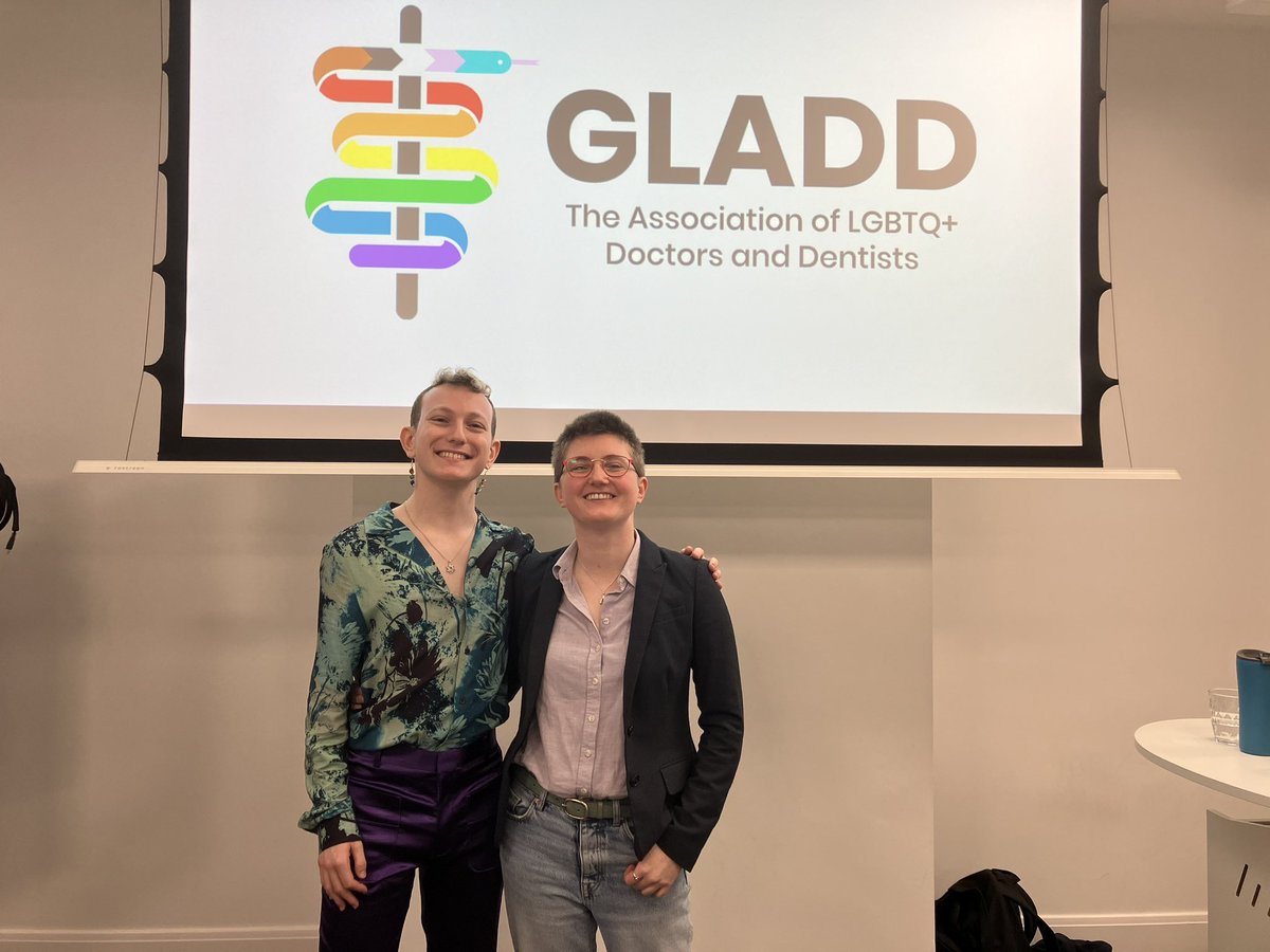 Spent the morning at @AstonUniversity teaching some bright second-year @AstonMedicine students all about LGBTQ+ Health on behalf of @GLADDUK with our fab outgoing co-chair 🩺🏳️‍🌈🏳️‍⚧️