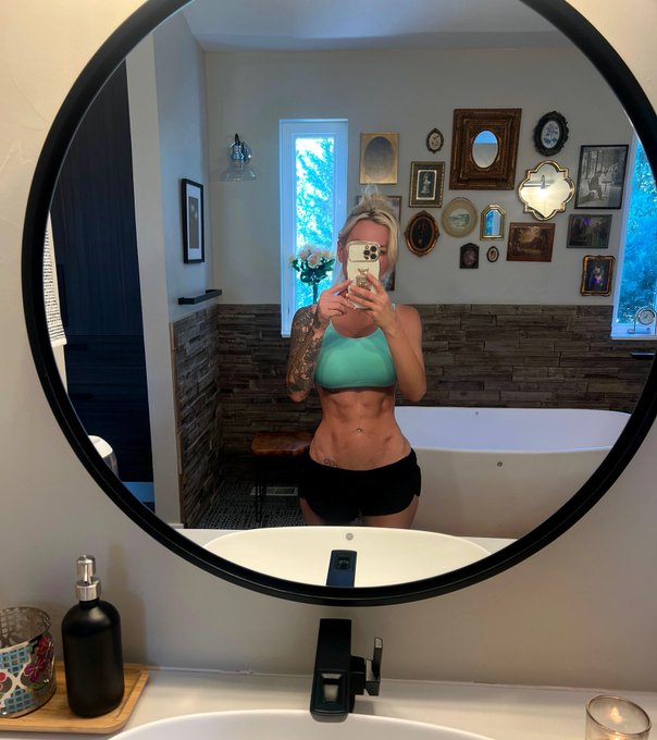 Trust your gut instinct. Focus on your mental and physical health daily. Never settle in life 💕💕💕 https://t