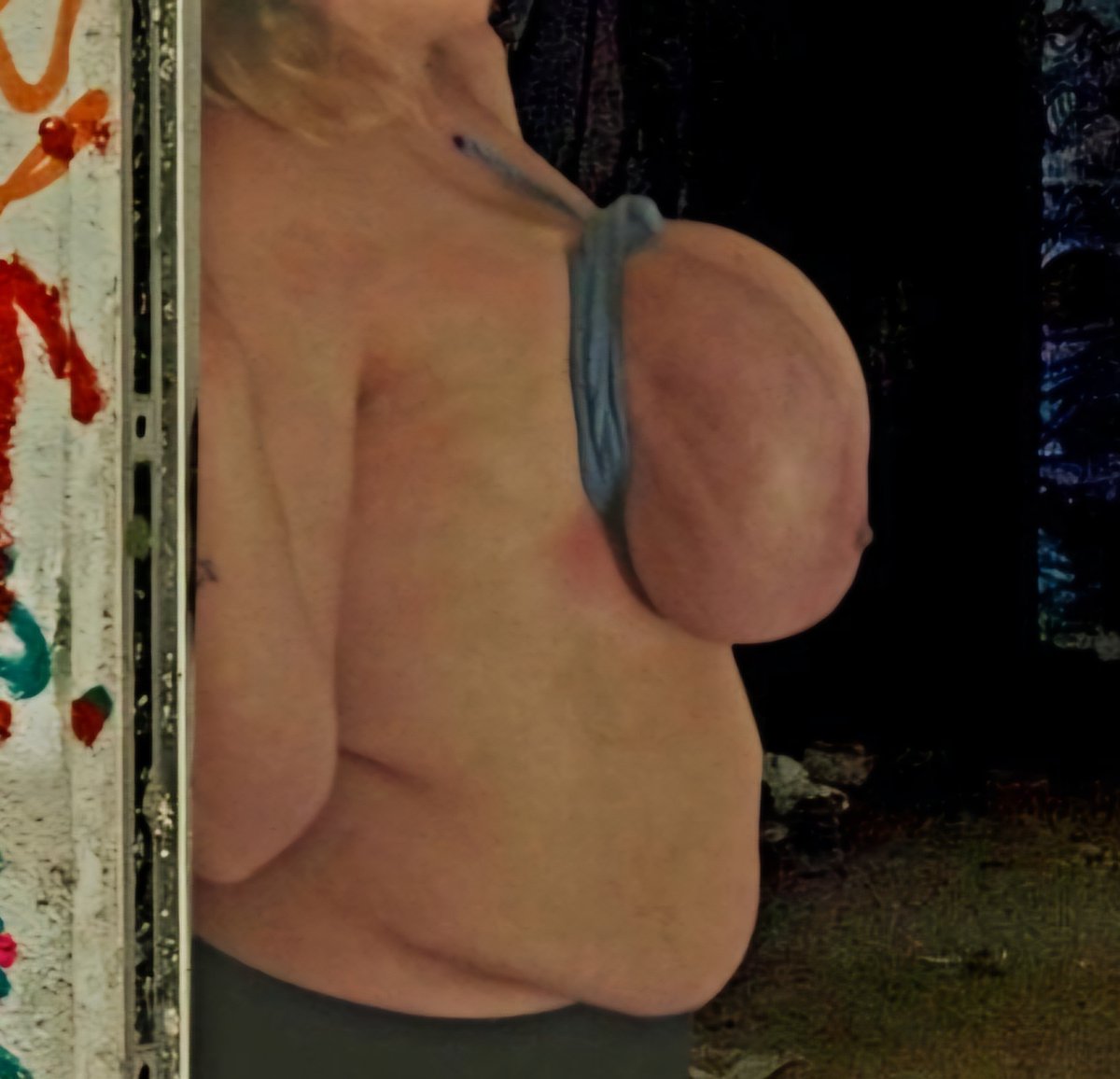 ⛓️Urban BDSM⛓️
🖤Flashing Friday🖤