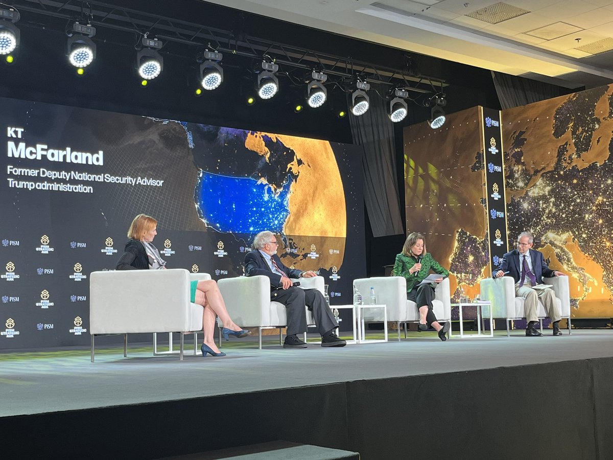 m_m_piotrowski's tweet image. Biden 2.0 or Trump 2.0? This topic will concerns us very much in the coming months, at @PISM_Poland, in 🇵🇱 and the CEE and around the globe. 

Great to have this conversation during the #Strategic_Ark with participation of @CharlesKupchan, @realKTMcFarland, @srs2_ &amp;amp; @annemcelvoy