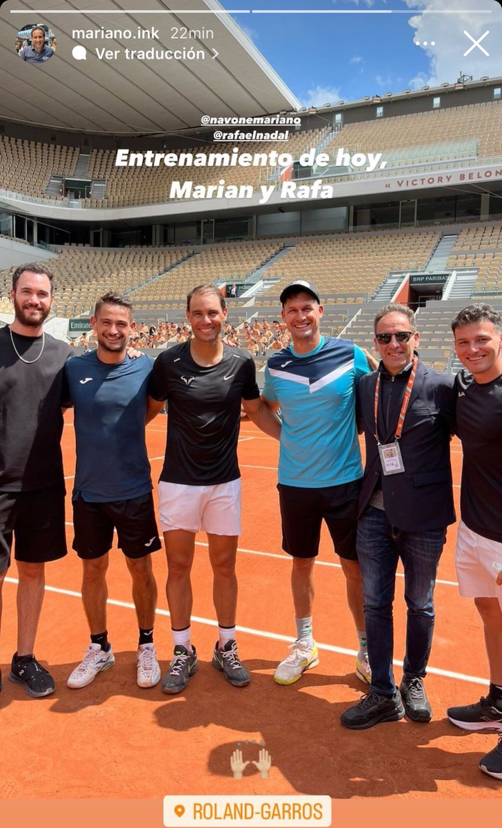La Navoneta entrenó tranqui hoy en #RolandGarros 

Estuvo peloteando con un tal Rafa Nadal🇪🇸