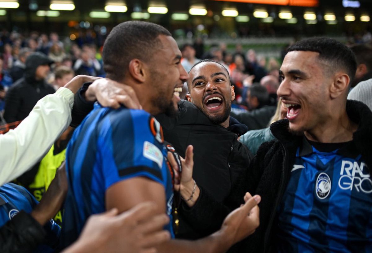 Isak Hien tweet media