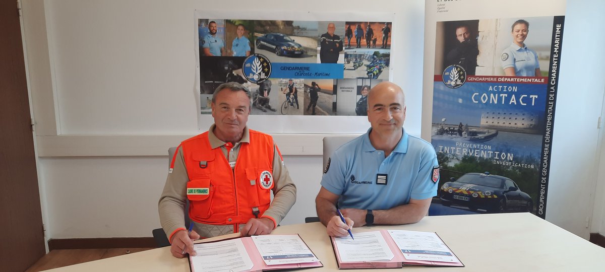 |#CONVENTION| ✍️ Signature d’une convention entre la Gendarmerie de la Charente-Maritime et la Croix Rouge ! Animés par des valeurs communes au service de la population, l'objectif est de mobiliser davantage de moyens afin de participer aux recherches de personnes disparues. 👏