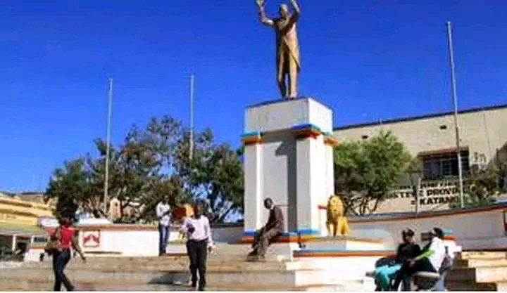 LUBUMBASHI (Capitale mondiale du cuivre) ❤️🇨🇩 Situé au Sud-Est du pays, il est le chef-lieu de la Province du Haut-Katanga. Jadis capitale de l'État autoproclamé du Katanga, il se compose de 7 communes : Kamalondo, Kampemba, Katuba, Kenya, Lubumbashi, Ruashi et une commune rurale