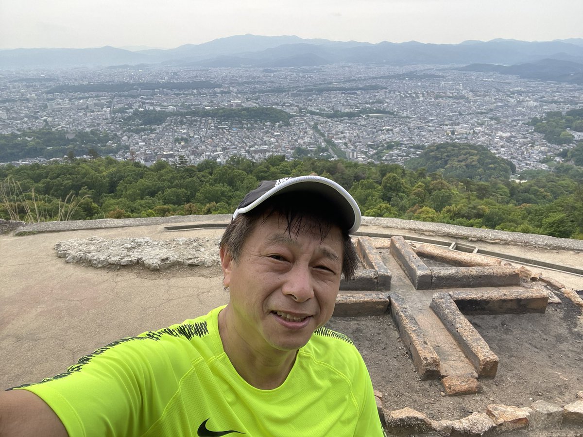 今日は定例の練習会で大文字へ
もう結構湿度が高くなってきて、京都の夏が始まってますね
夏の大会に向けて、ここからどんどんあげていきますよ〜
