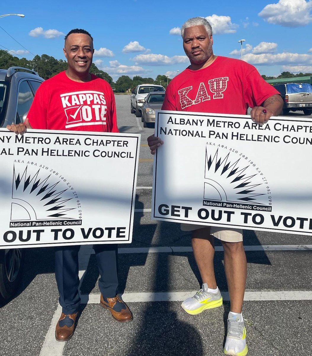 sep_kapsi1911's tweet image. The Albany (GA) Alumni Chapter supported the efforts of the Albany Metro Area Chapter of the National Pan Hellenic Council’s “Get Out The Vote” campaign along with their fellow D9 fraternities &amp;amp; sororities.
🔄 @albanygakappas
#kapsi1911 #sepkapsi1911 #5thobjective #whenweallvote