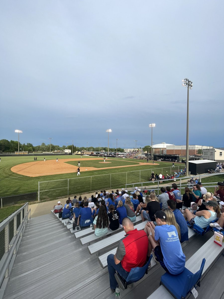 SHSBaseballGB's tweet photo. Tonight is the night! Golden Bears in action vs Columbus East at 8p for a chance to move on to the finals for a sectional championship! One game at a time! #GoldenBearsBaseball  come out and support @SHSGoldenBears https://t.co/50na6mUhUV