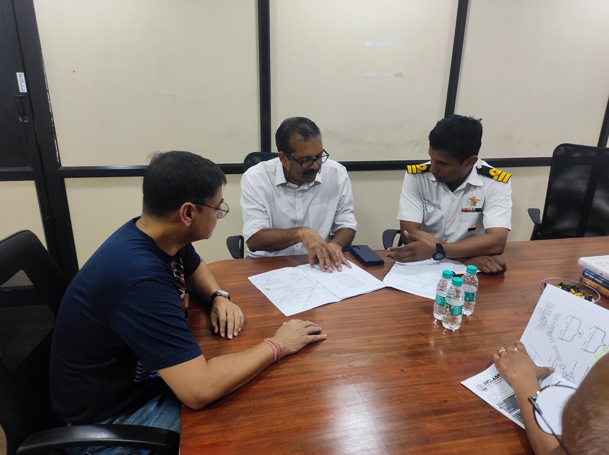 indiannavy's tweet photo. Progress review of the Stitched Ship project was held on #23May 24 at @Hodiinnovations, Goa by the #IndianNavy in presence of Shri @sanjeevsanyal, Member Economic Advisory Council of the Prime Minister, @iitmadras & the Indian Register of Shipping.
The entire hull is being meticulously stitched together plank by plank and stands as a testament to #India's shipbuilding heritage.

@EACtoPM @irclass