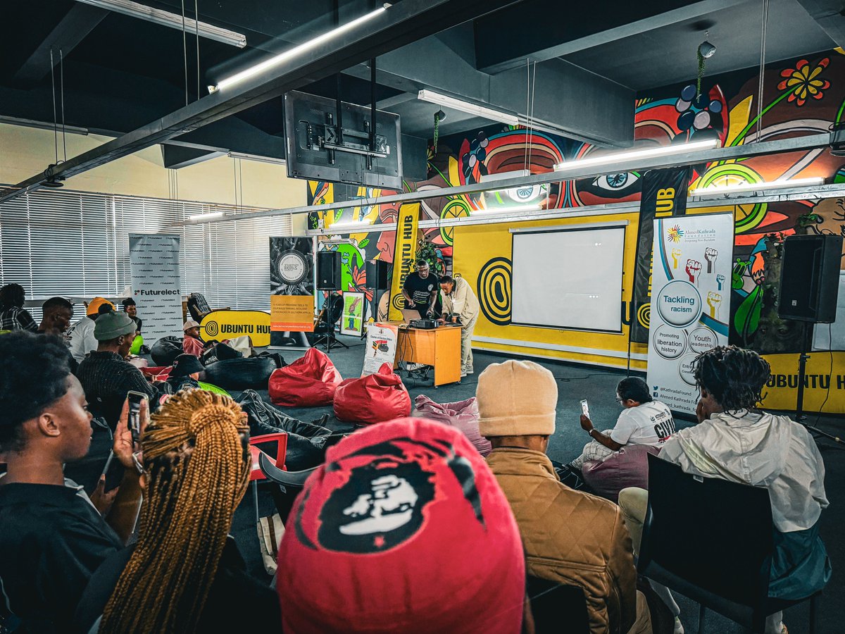rivonia_circle's tweet photo. 📍Ubuntu Hub in Braamfontein for the #UndecidedVotersChillas where our #WetheVoters documentary is being screened.
#PowertoVote #SAElections24 https://t.co/sx6F6QvVd3