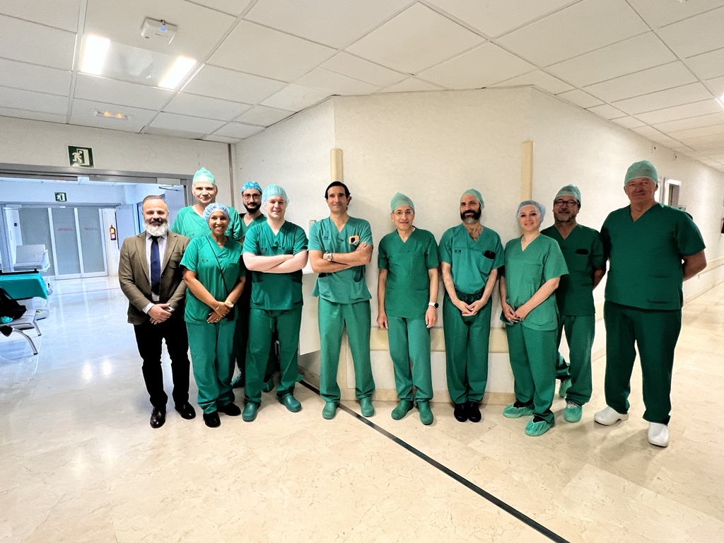 CP_Endourology's tweet photo. Another great #ProfessionalEducation experience! Live case observation of #BPH Enucleation procedures in the HM Sanchinarro in Madrid.
A Big Thank you to @dr_romero_otero and his wonderful and supporting team! #ColoplastTFLDrive https://t.co/DvmDv2lEm3
