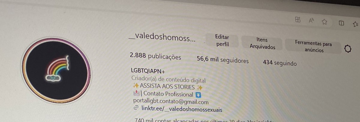_valedoshomoofc's tweet photo. Oque houve com o INSTAGRAM, estava com 56,6K de seguidores hoje mais cedo e agora estou com 56,1k, oque está acontecendo? https://t.co/7r6Lhv0Mgs