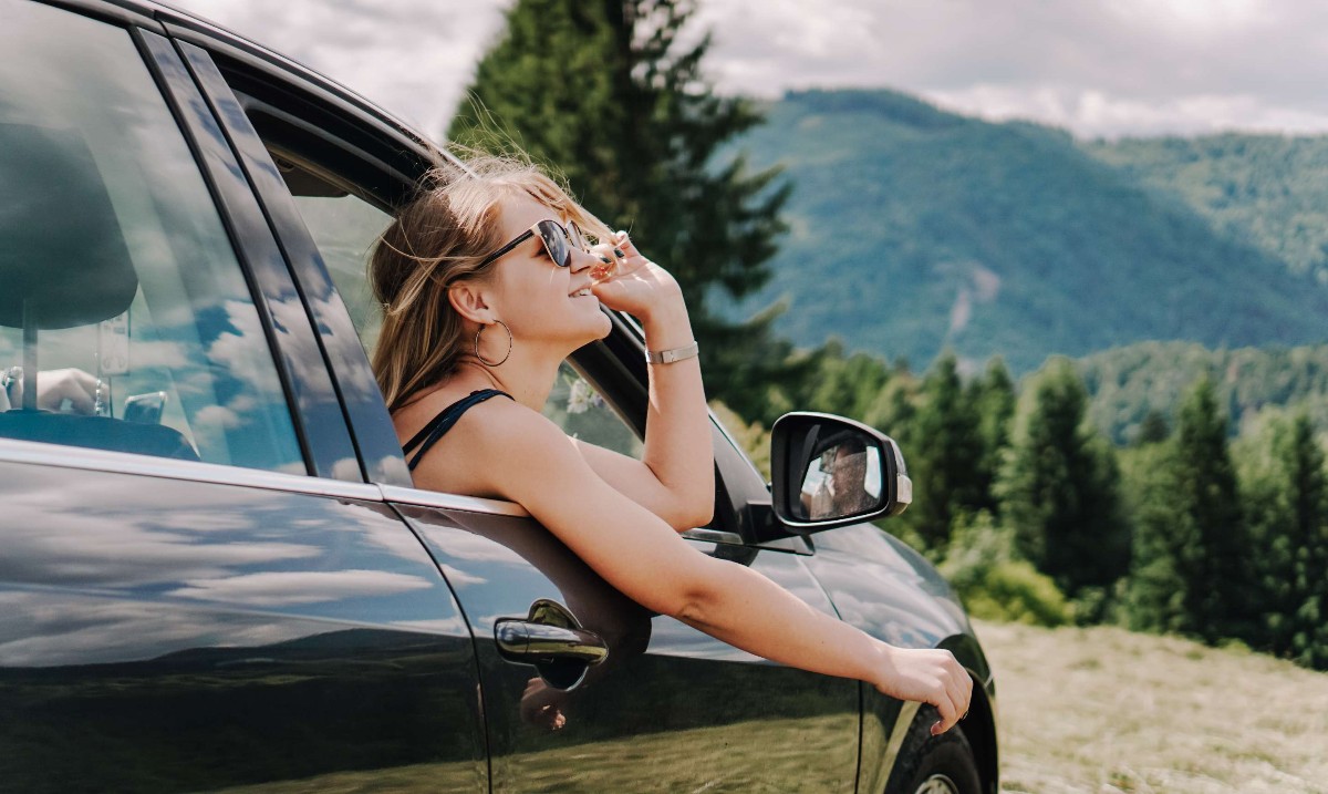 Get out and explore for 🚘 #NationalRoadTripDay! Kick off the summer travel season by road-tripping to your destination, then let someone else do the driving by booking a 🚍 tour once you get there. #SightseeingEverywhere