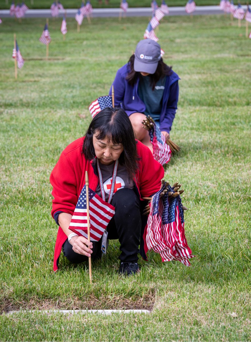 This #MemorialDay weekend, join us in honoring those who made the ultimate sacrifice and ensuring their legacy continues. Here are some ways you can participate: - Visit a national cemetery to lay flags or flowers on graves. - Stop at a local war memorial to honor those lost. -