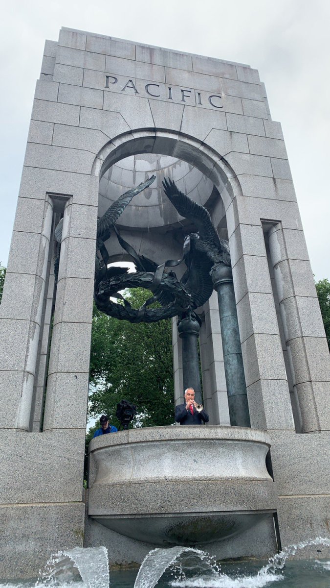 TheNationalMall's tweet photo. 🚨MEDIA ADVISORY: Memorial Day #NotesOfRemembrance performed across the National Mall at 5 PM to honor lives given in service. 

More information and site locations here: https://t.co/blKJrB6Nvn https://t.co/BoP4Wtxm7d