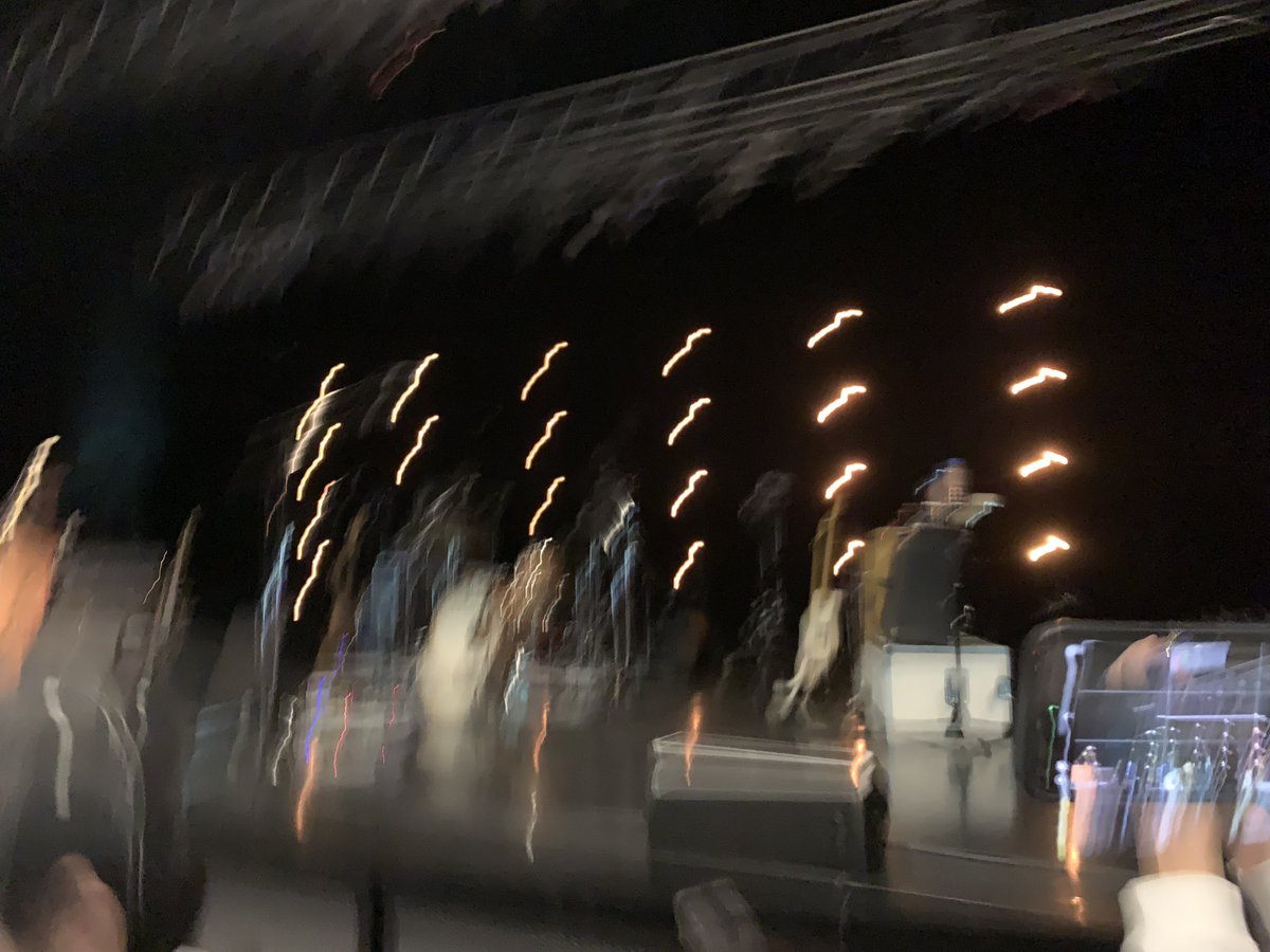 rc1_12's tweet photo. カネコアヤノの余韻すごかったの写真から伝わってくる、それにしてもひどい https://t.co/paYi8S5xPR